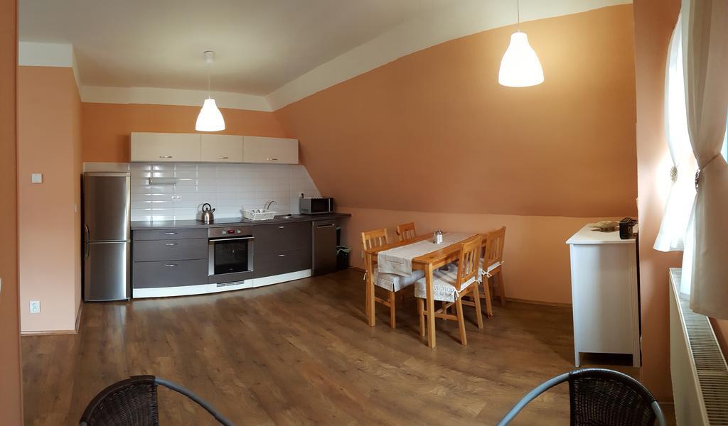 Apartment Jakubske Namesti Ческа-Каменіце Екстер'єр фото